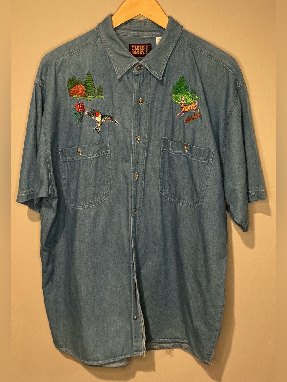 Vintage Faded Glory Denim Shirt Embroidered Cabin Deer Hummingbird XL